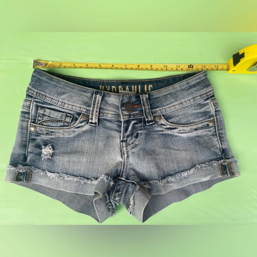 LOW RISE VINTAGE HYDRAULIC Women's Distressed Denim Shorts  SIZE 0 JUNIORS - Picture 9 of 12